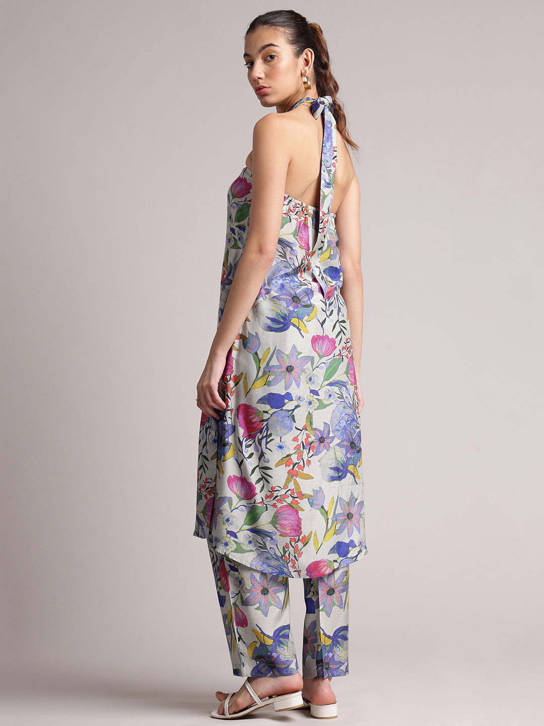 Zaccai Women's Multi Muslin Floral Co-Ords - Swadesiicart