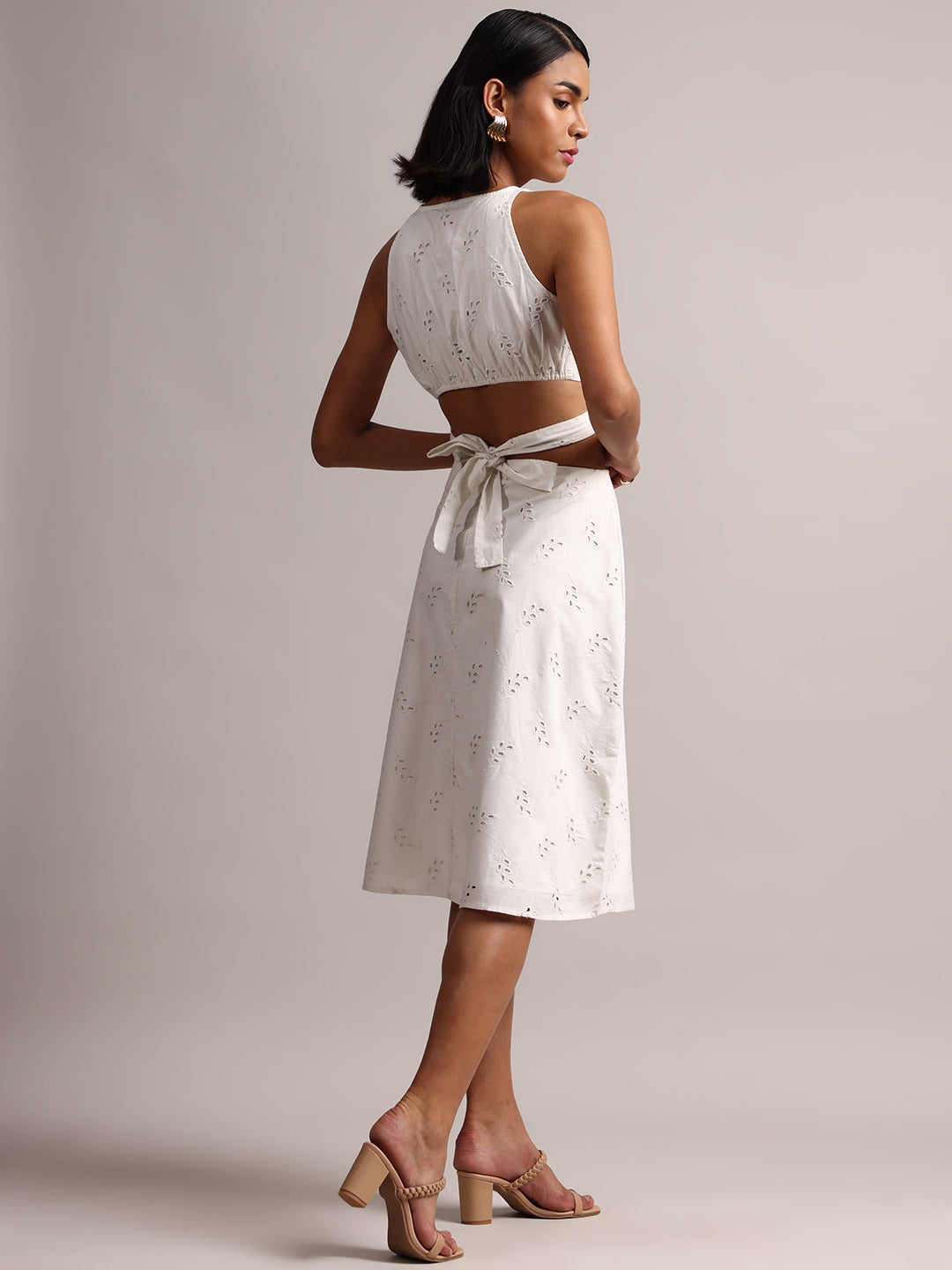 Zaccai Women's White Cambric Schiffli Co-Ords - Swadesiicart