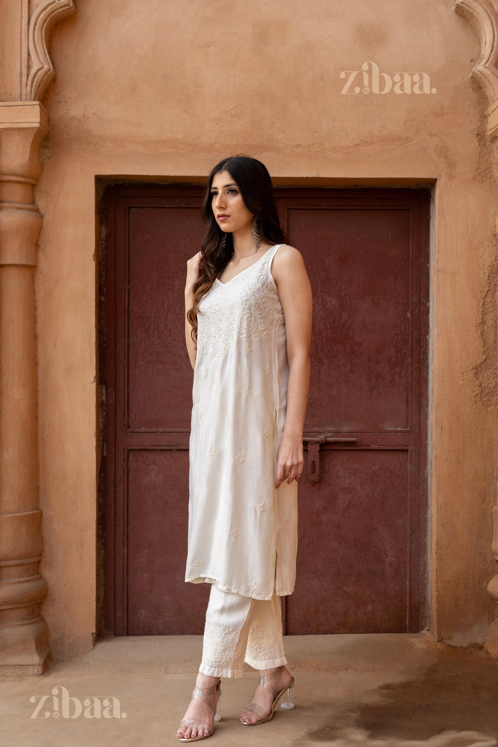 Zibaa Ivory Muslin Chikankari Co-ord Set - Swadesiicart