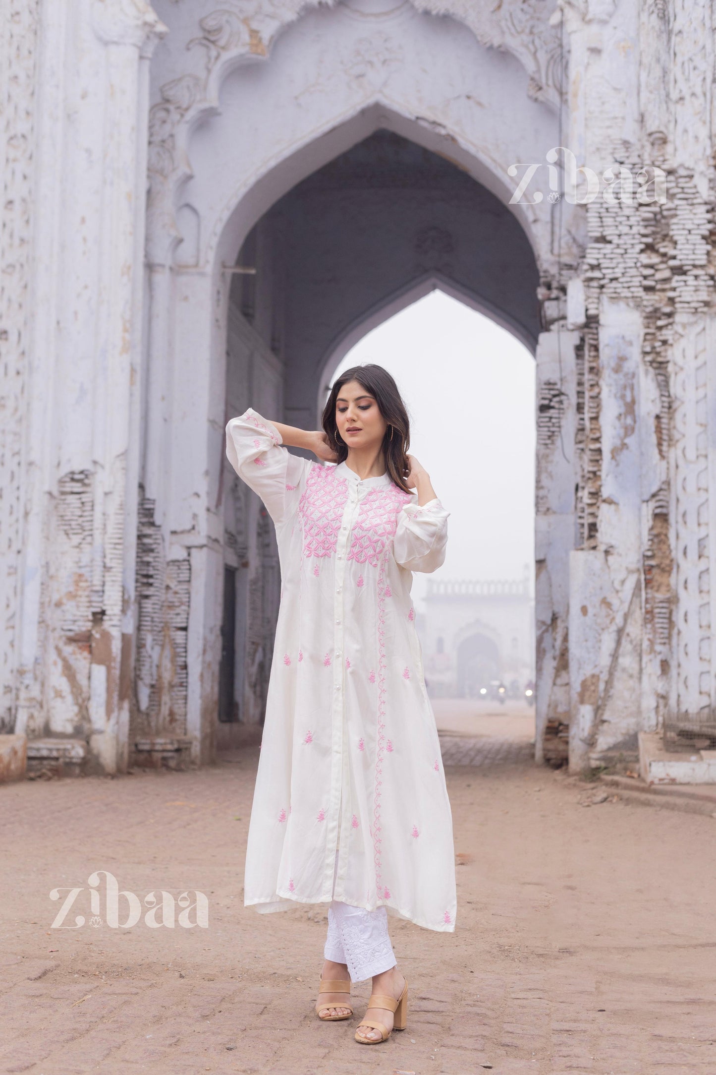 Zibaa Ivory Muslin Long Chikankari Kurta - Swadesiicart