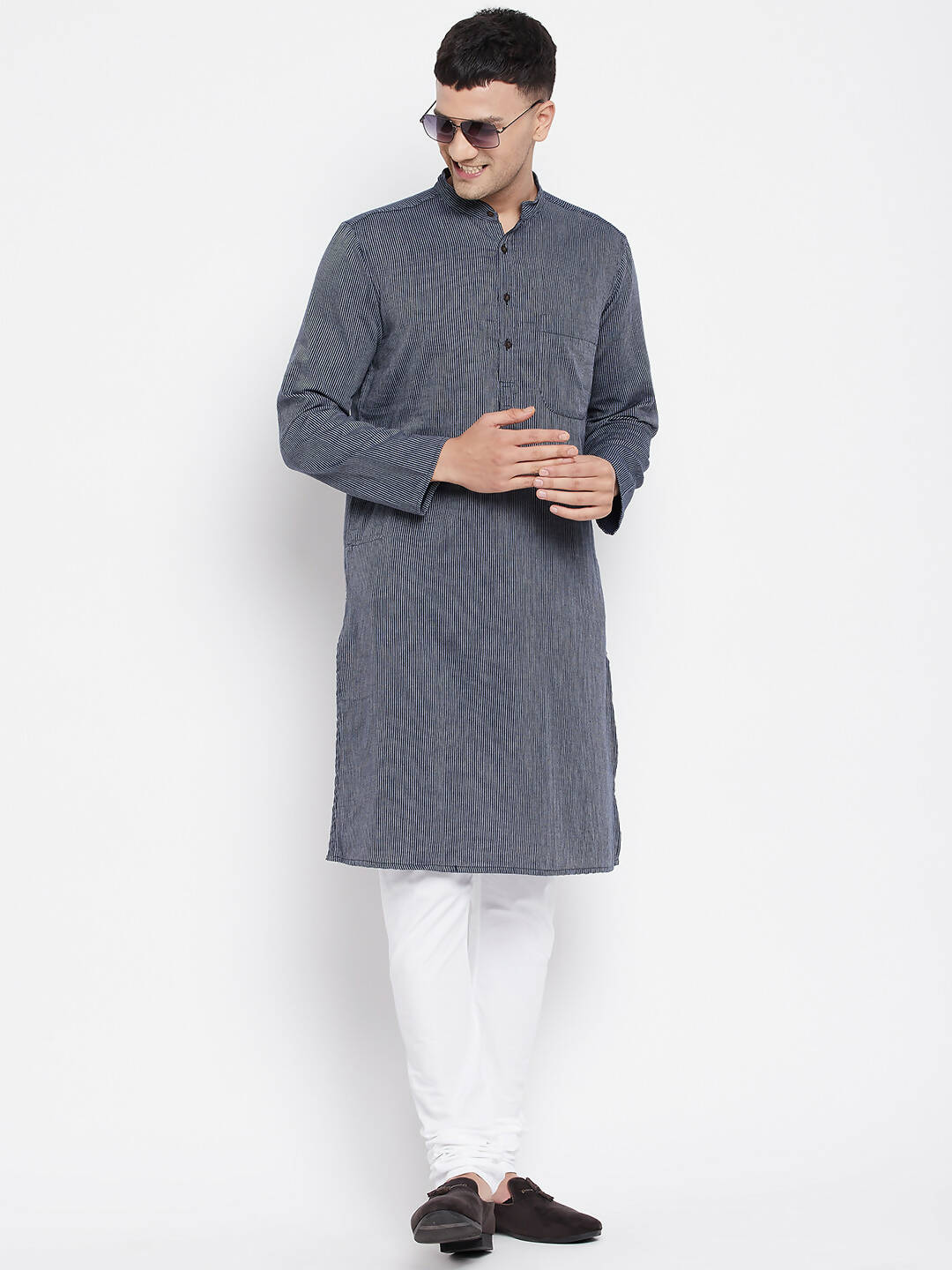 Even Apparels Grey Color Pure Cotton Men's Kurta With Band Collar | Swadesiicart
