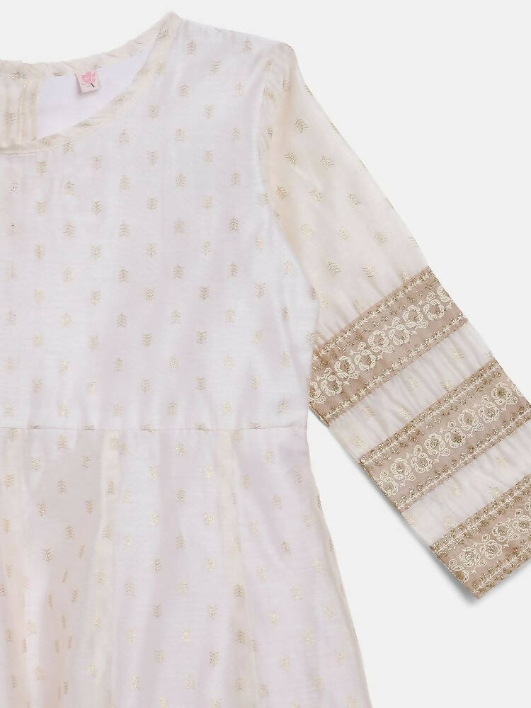 Ahalyaa Off White Chanderi Anarkali Kids Kurta With Dupatta For Girls | Swadesiicart
