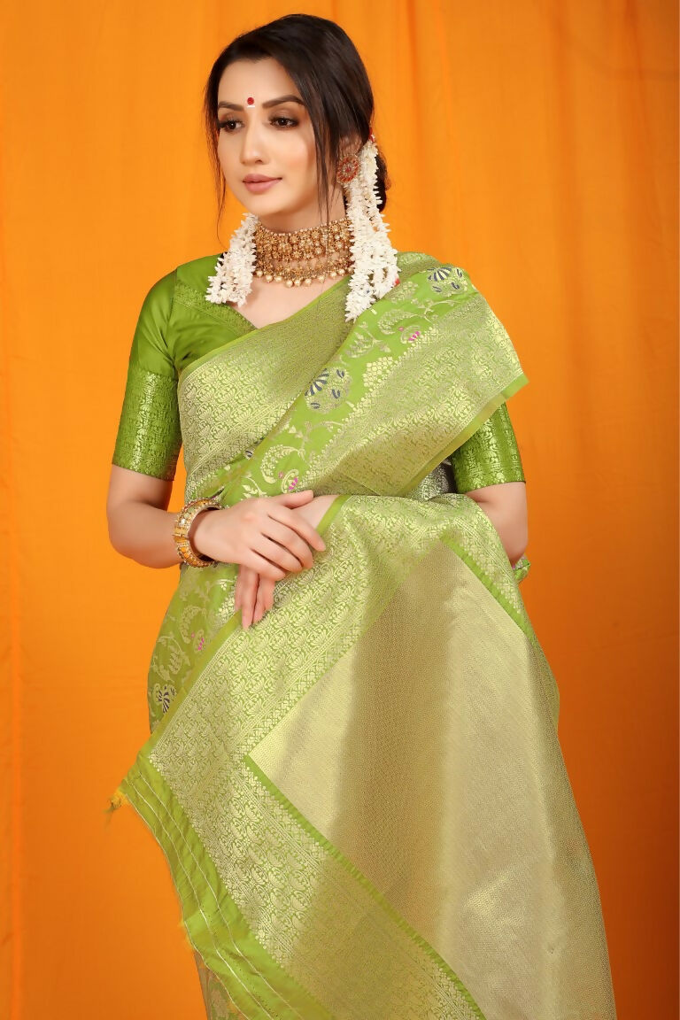Jyoti Fashion Women's Green Kanjivaram Silk Zari Woven Saree with Blouse | Swadesiicart
