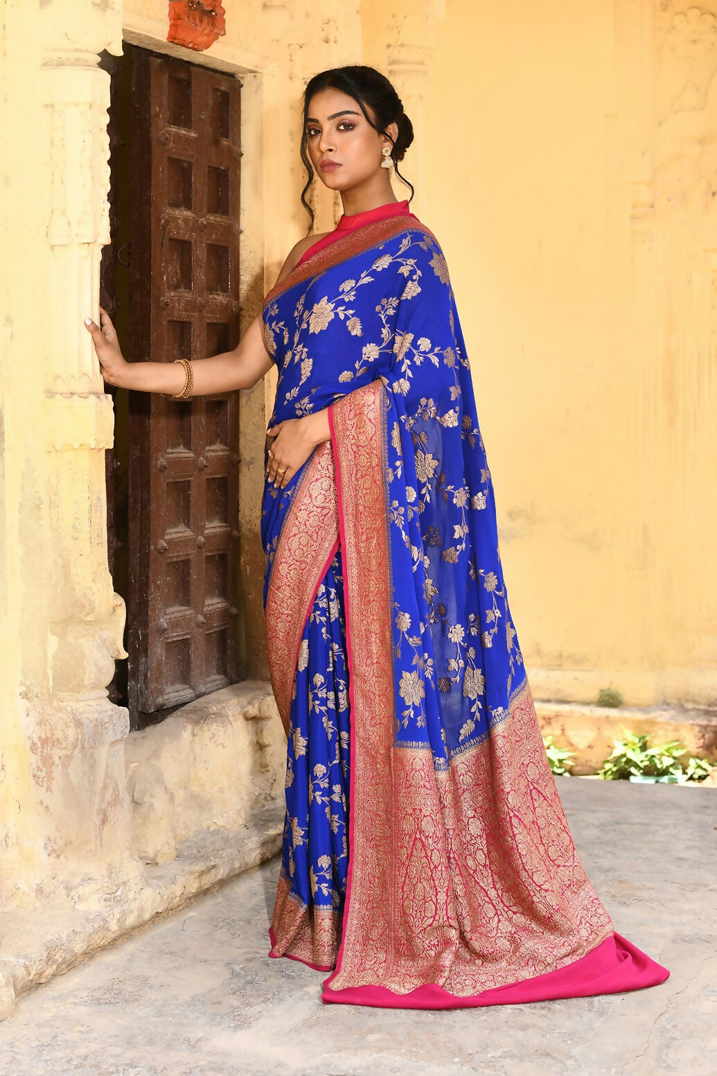 Joban Fashion Ink Blue Crepe Chiffon Pure Handloom Banarasi Silk Saree | Swadesiicart
