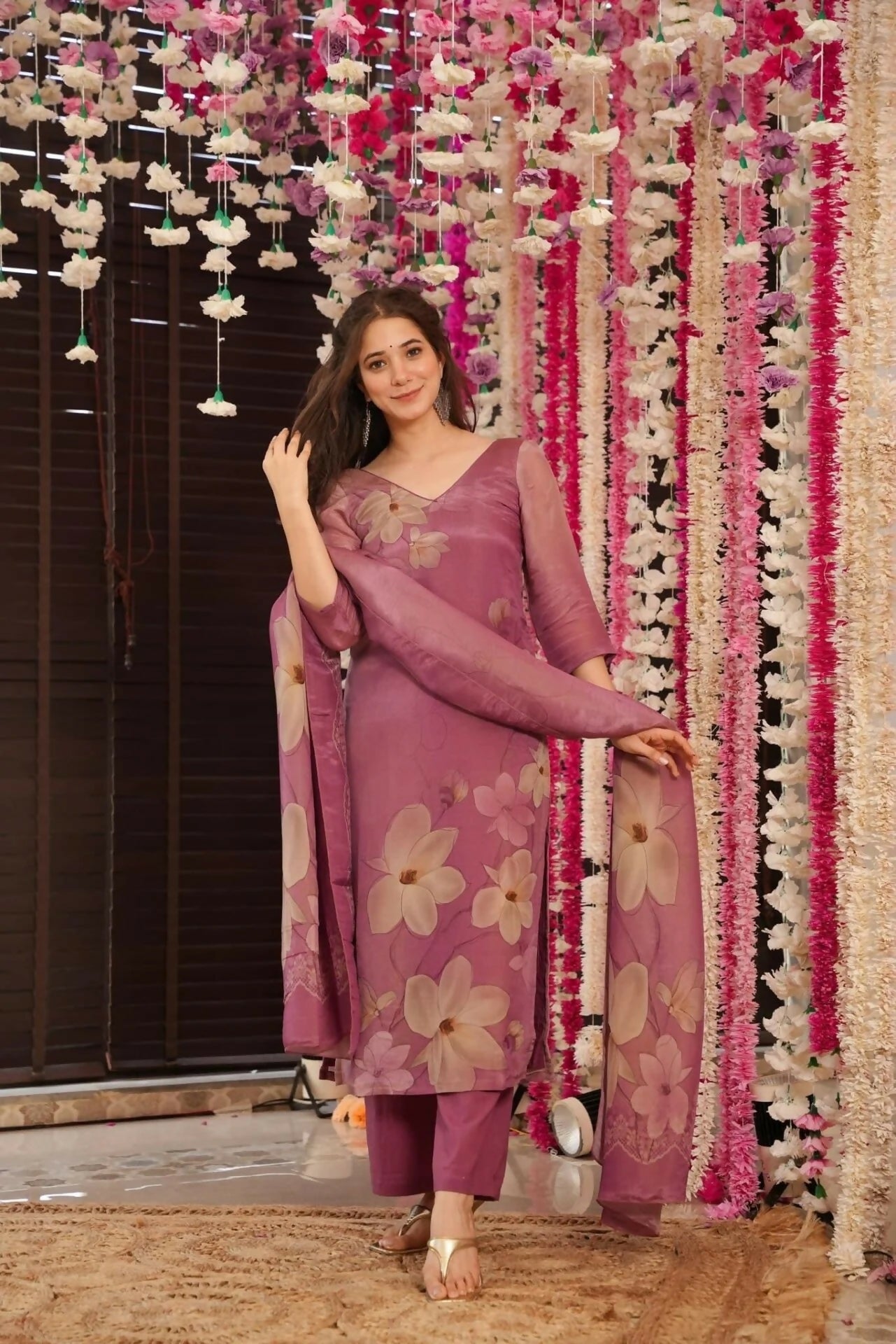 The52 Onion Gorgeous Floral Printed Zarna Silk Fabric Straight Kurta Pant with Dupatta Set - Swadesiicart