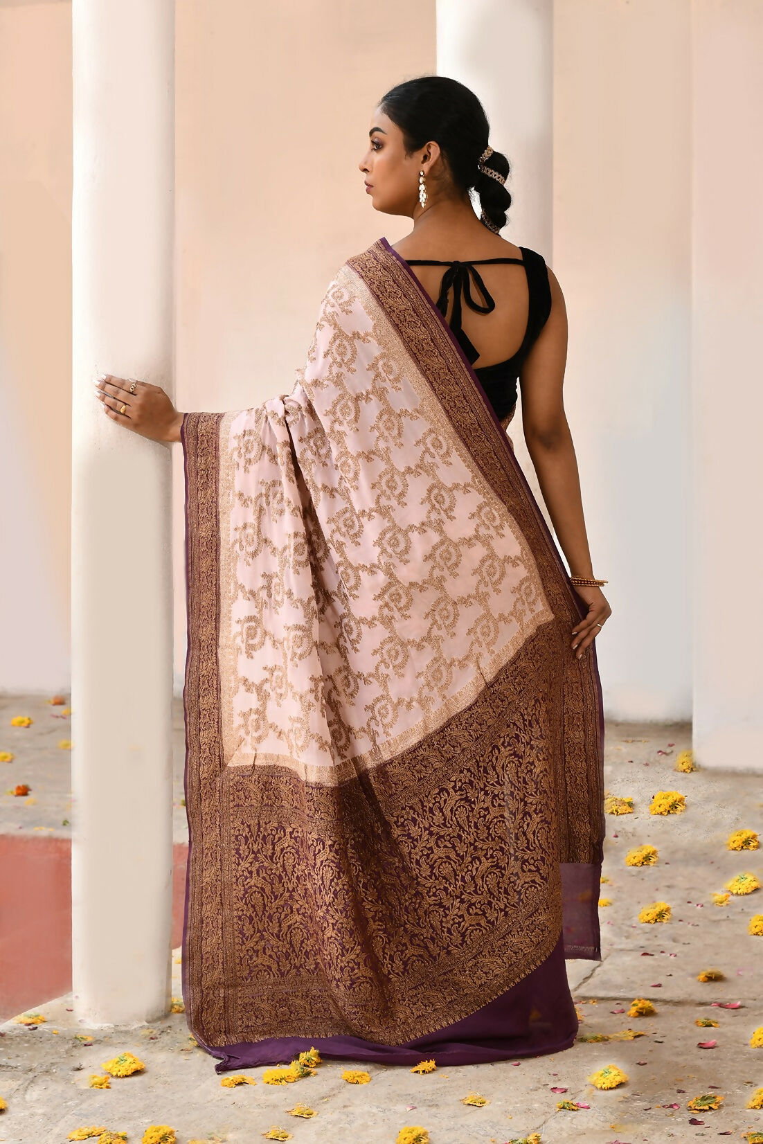 Joban Fashion Ivory Crepe Chiffon Pure Handloom Banarasi Silk Saree | Swadesiicart