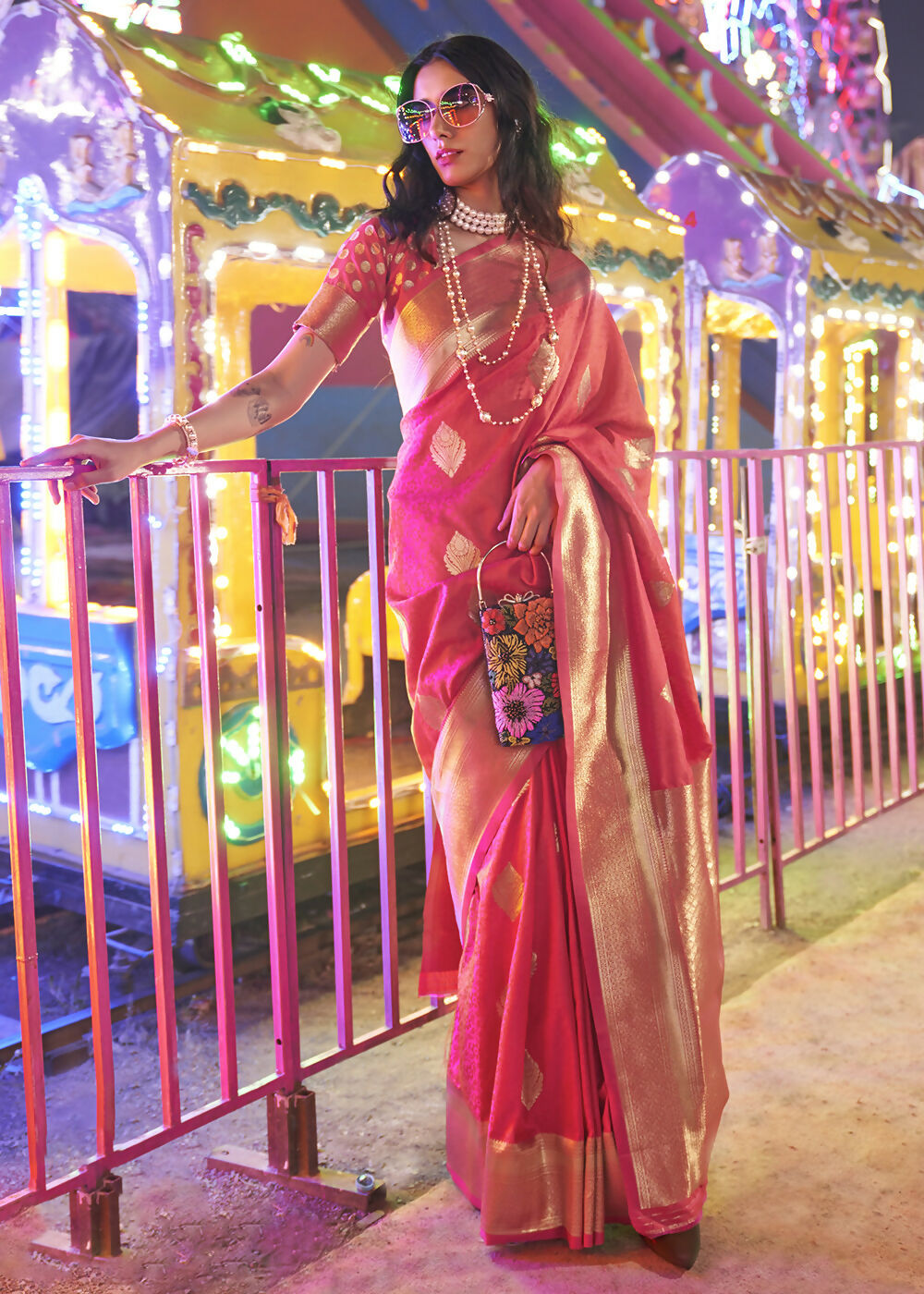 Beautiful Hot Pink Handloom Weaving Silk Saree - Emponline | Swadesiicart