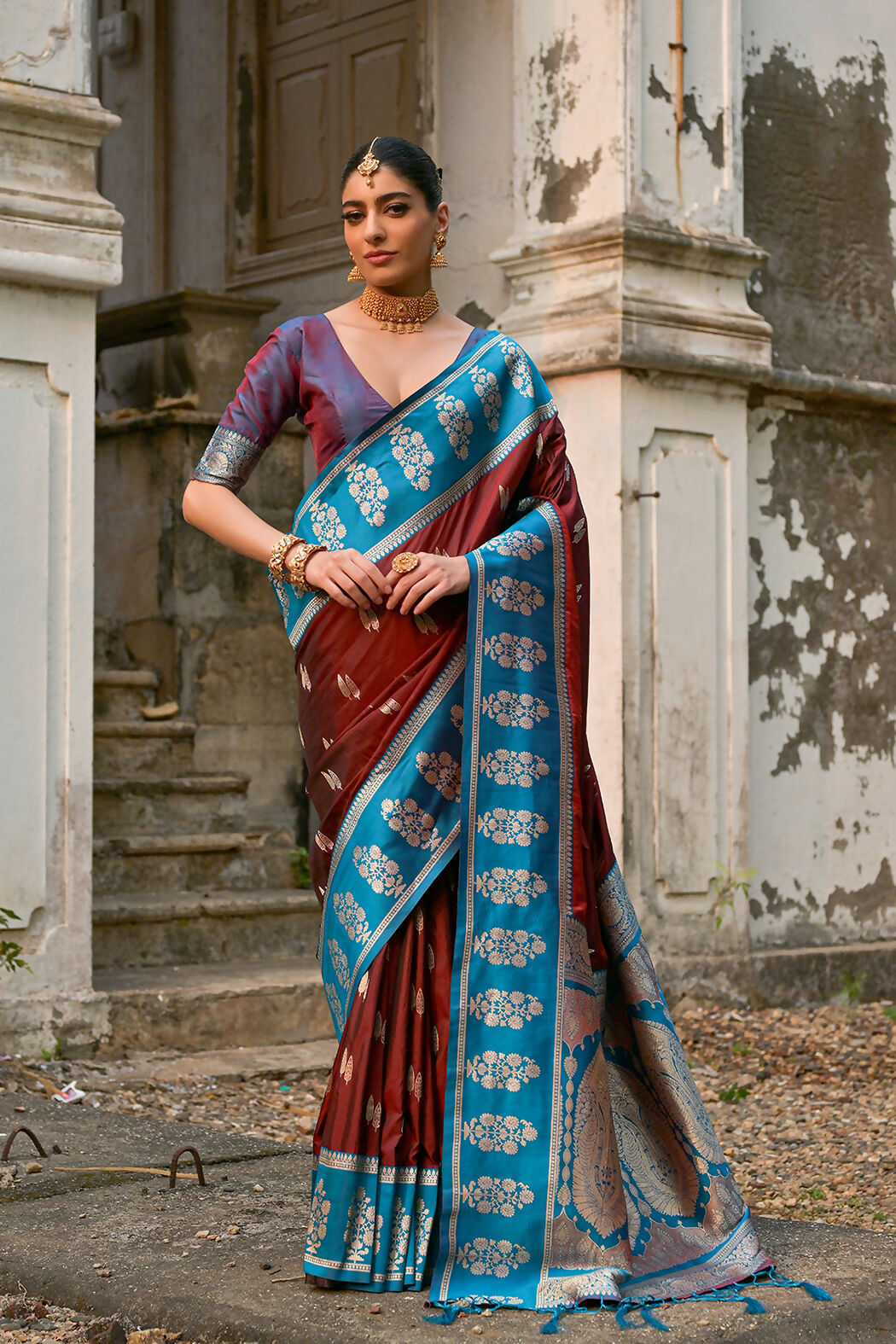 Vishnu Weaves Women's Coffee Kanchi Silk Woven Saree with Blouse - Swadesiicart