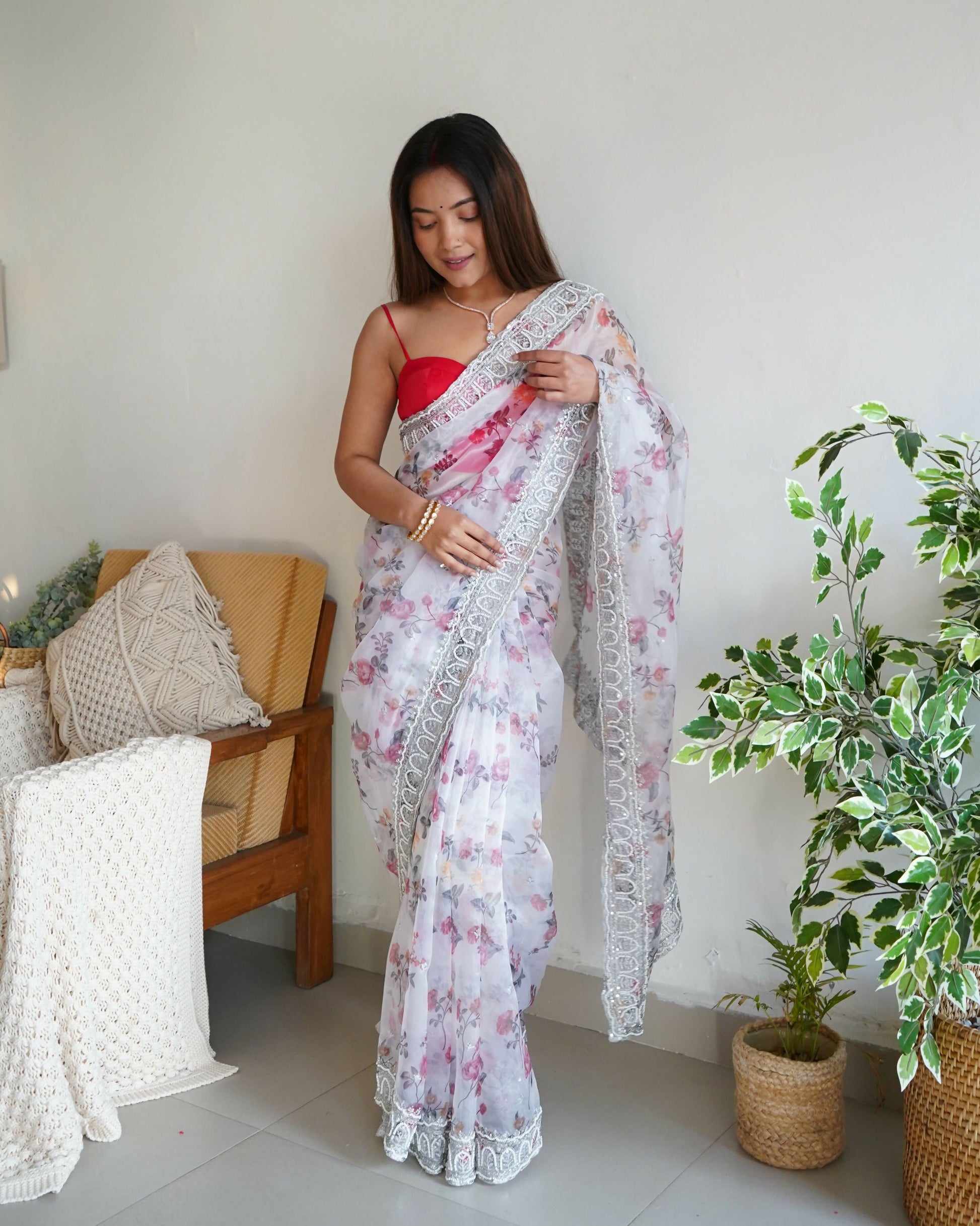 Vamsee Ferry White Organza Saree - Swadesiicart