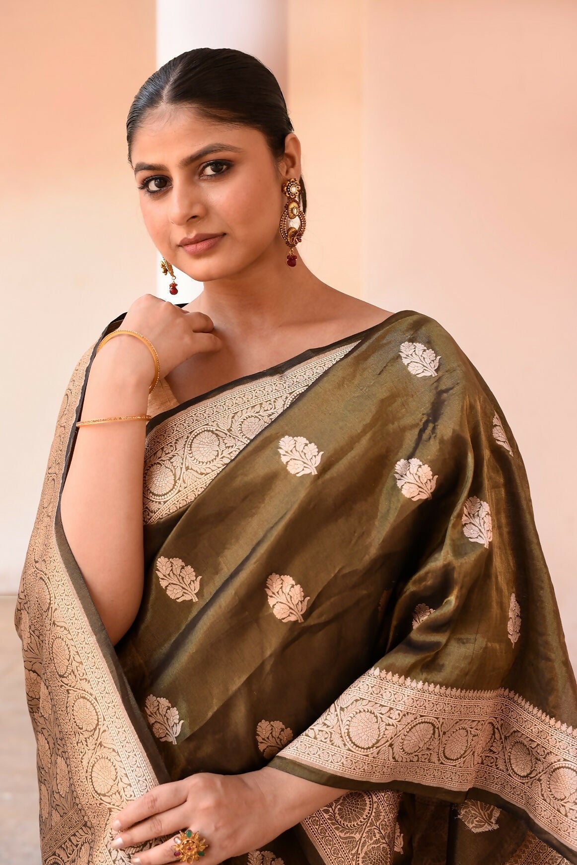 Joban Fashion Olive Green Banarasi Katan Pure Handloom Banarasi Silk Saree | Swadesiicart