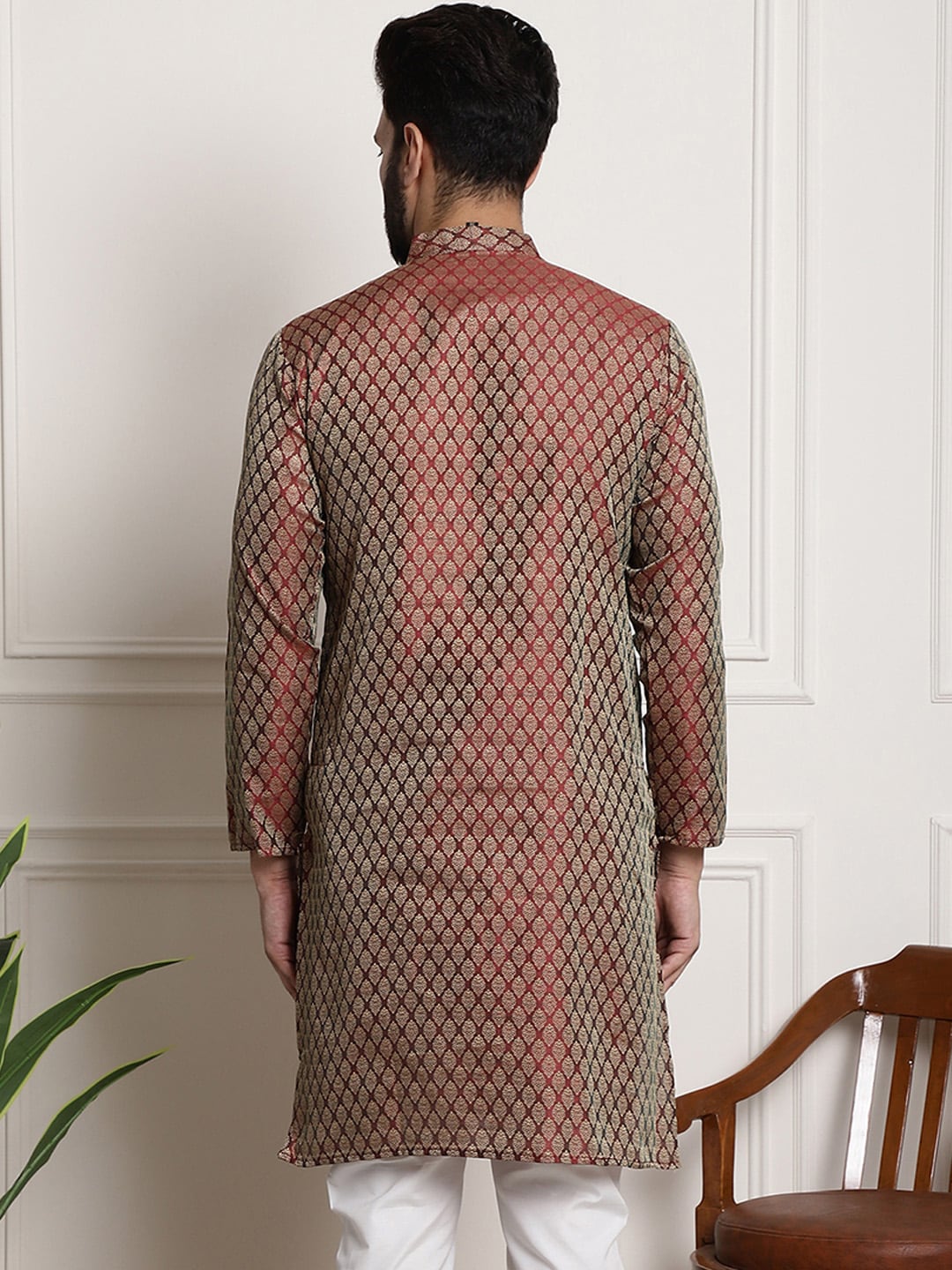 Sojanya Men Maroon & Golden Ethnic Motifs Jacquard Silk Kurta | Swadesiicart