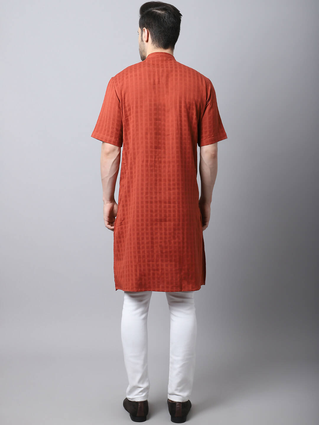 Even Apparels Red Pure Cotton Kurta With Band Collar | Swadesiicart