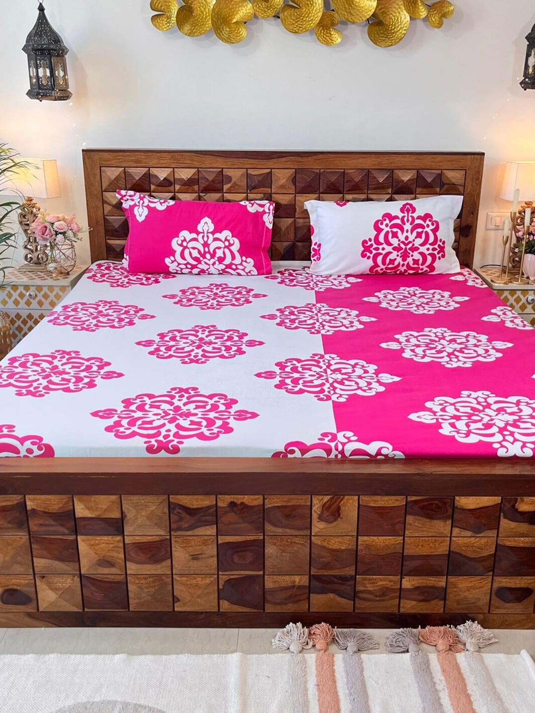 URBAN SPACE Divine White Ethnic Motifs 144 TC Cotton Queen Bedsheet & 2 Pillow Covers - Swadesiicart