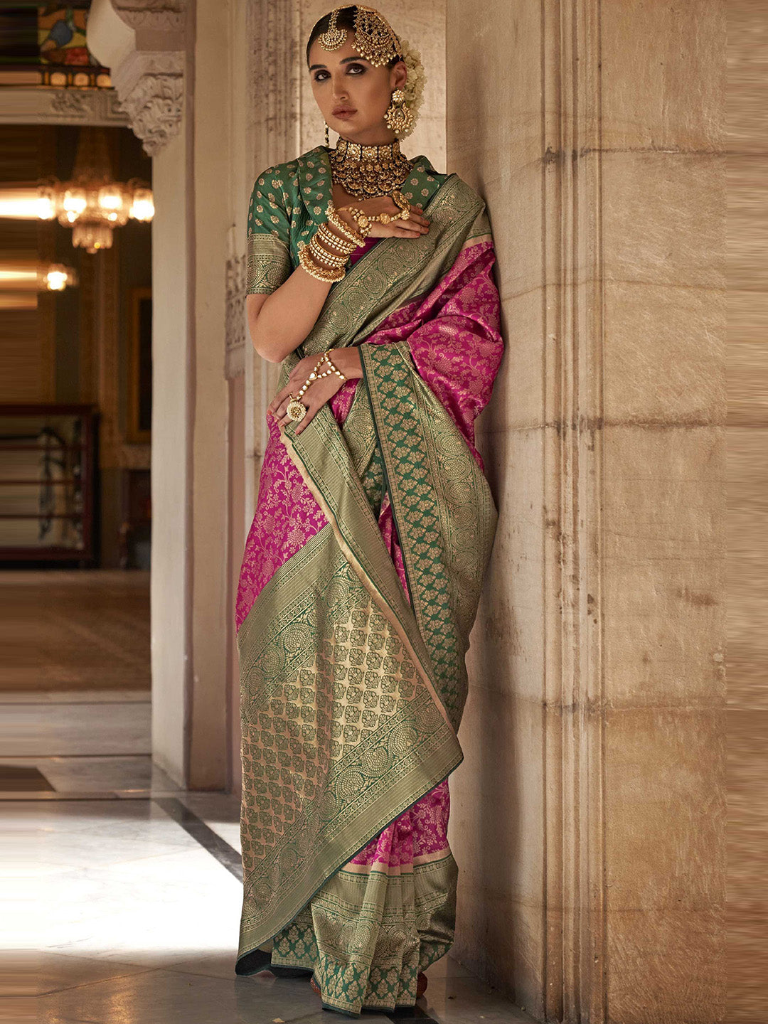 Mitera Pink & Green Floral Woven Design Zari Banarasi Saree | Swadesiicart