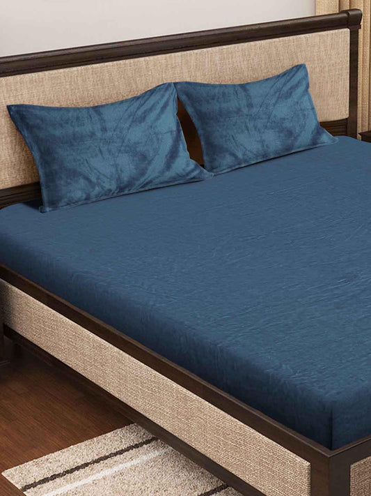 KLOTTHE Turquoise Blue 300 TC Woolen Fitted King Bedsheet With 2 Pillow Covers - Swadesiicart