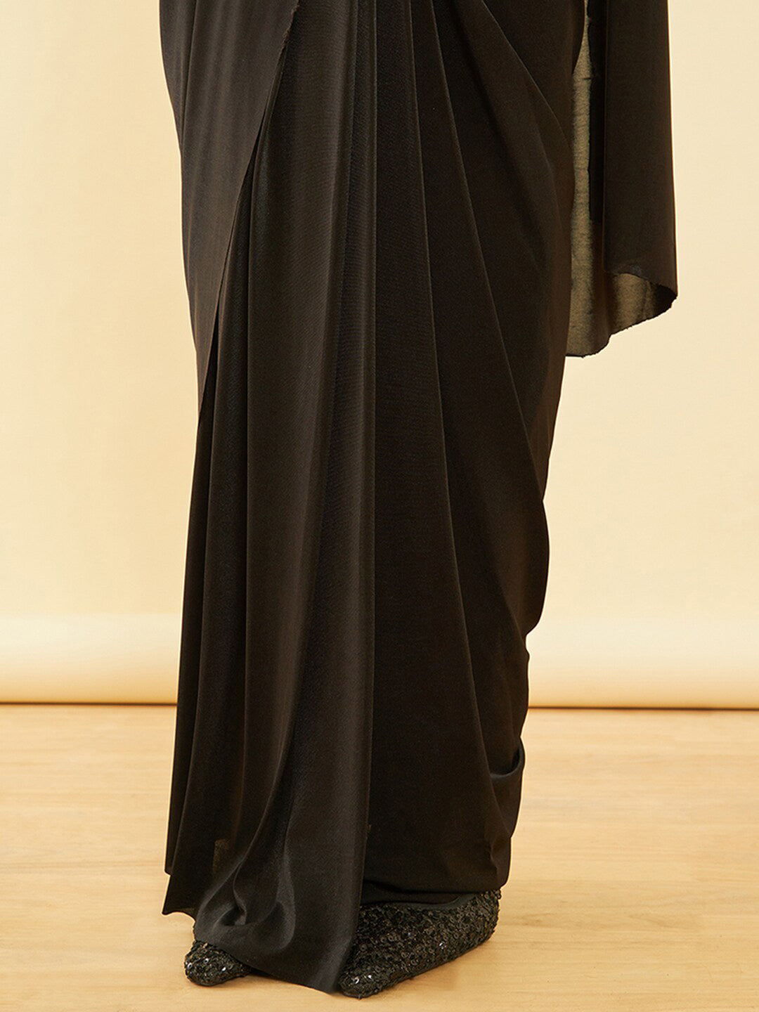 Soch Black Embellished Beads and Stones Ready to Wear Saree | Swadesiicart