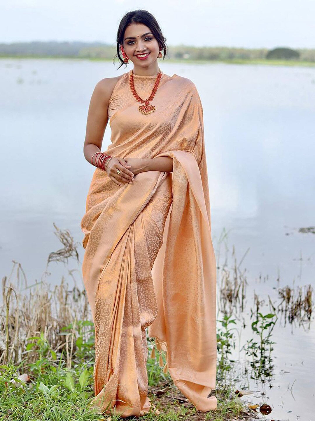 Kalini Ethnic Motifs Woven Design Zari Banarasi Saree | Swadesiicart