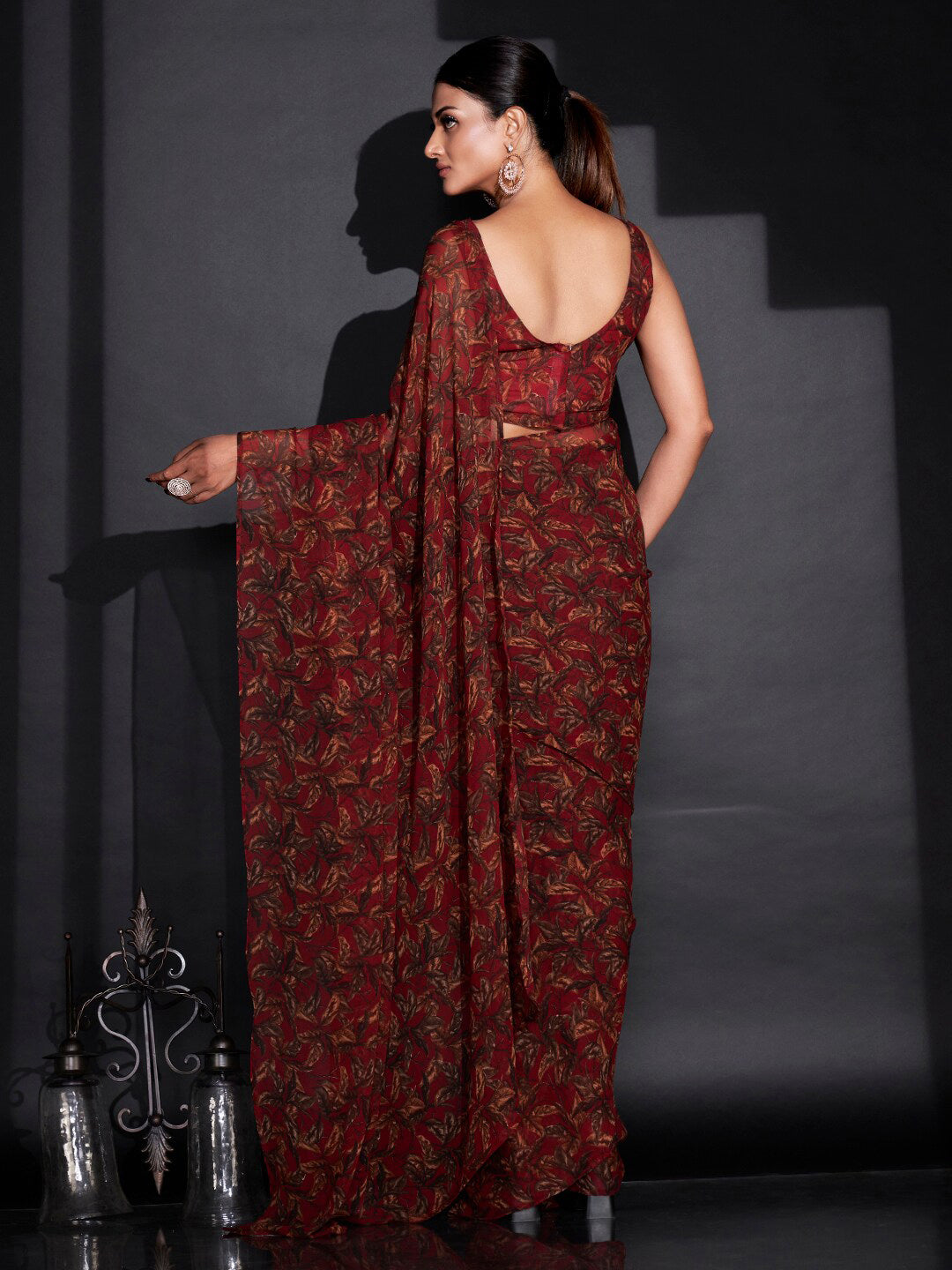 Tikhi Imli Red & Green Floral Printed Poly Georgette Ready To Wear Saree | Swadesiicart
