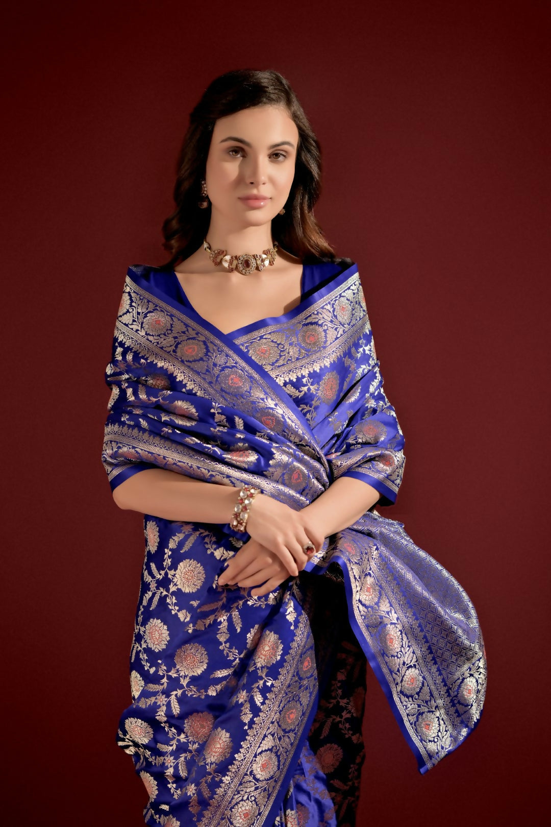 Vishnu Weaves Women's Blue Banarasi Silk Woven Saree with Blouse - Swadesiicart