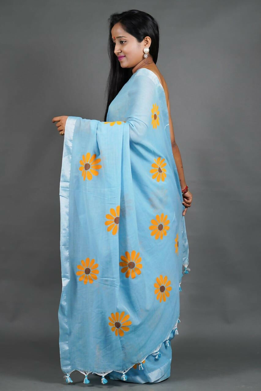 Exclusive Collection Sky Pure Cotton Saree With Sunflower Design - Swadesiicart
