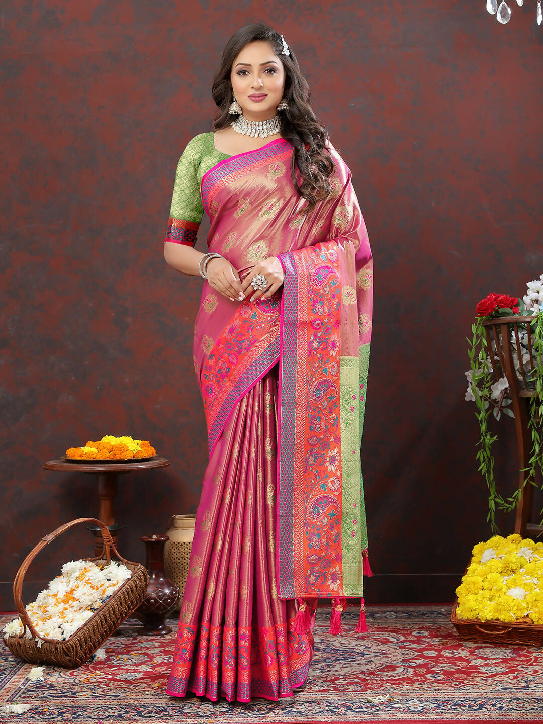 Lorenvalley Fashion Magenta Kanjivaram Silk Woven Design with Zari Weaving Saree - Swadesiicart