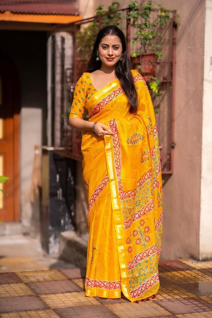 Mustard Silk Blend Geometric Saree with Unstitched Blouse - Hiral Fashion | Swadesiicart
