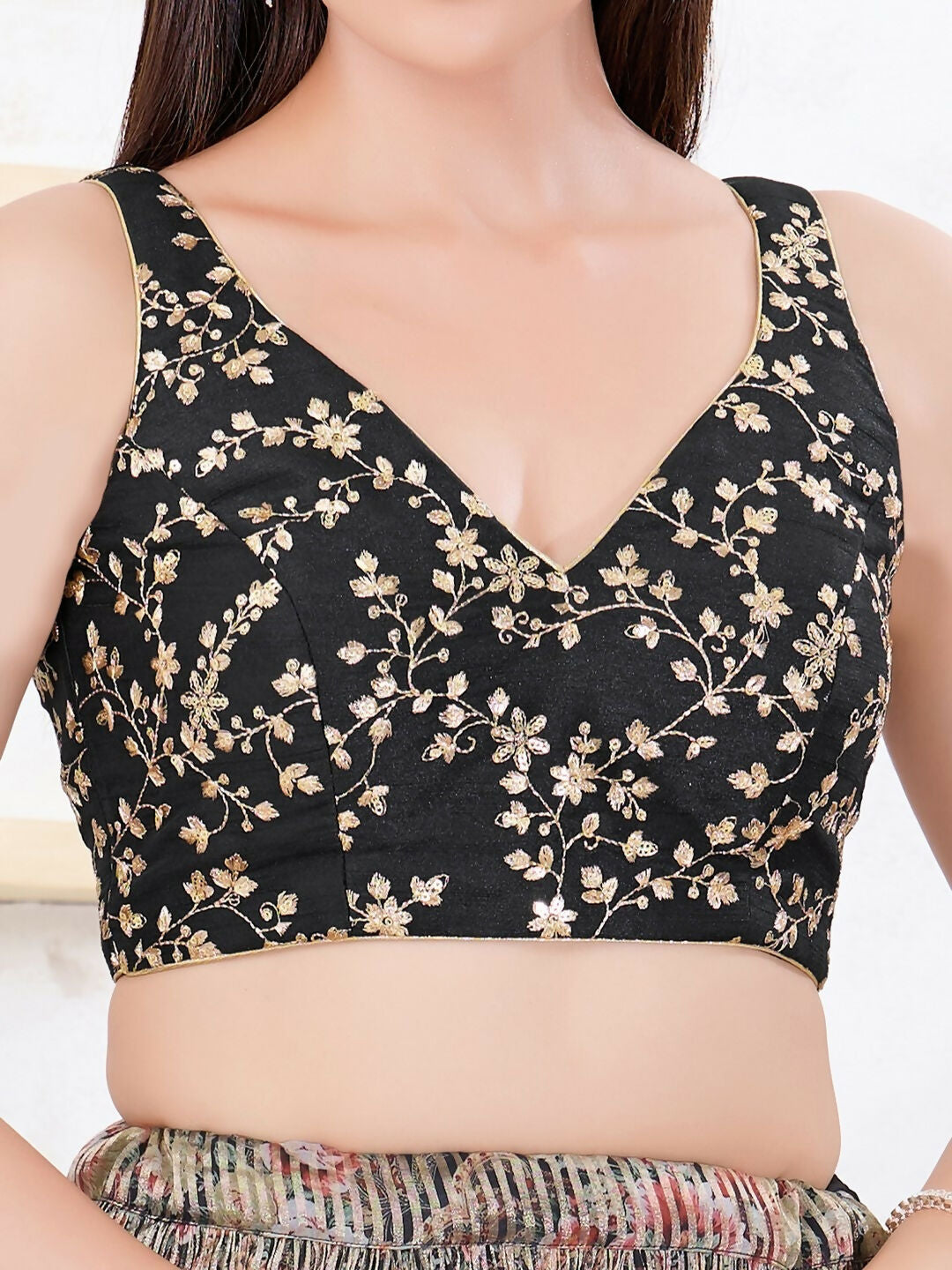 Joban Fashion Black Mulberry Silk Sleeveless Back Open Blouse - Swadesiicart