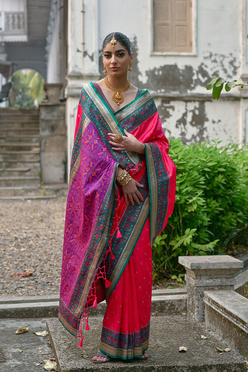 Vishnu Weaves Women's Pink Banarasi Silk Woven Saree with Blouse - Swadesiicart