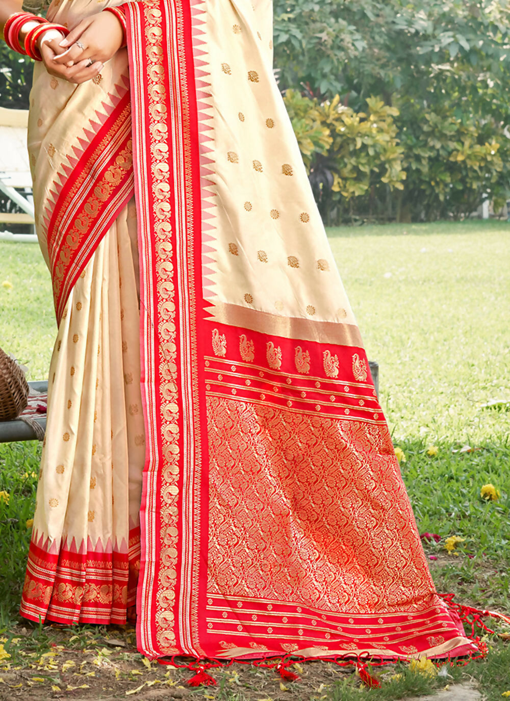 Shree Shyam Fashion Cream Soft Silk Saree