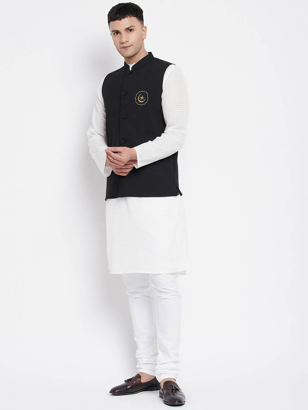 Even Apparels Black Pure Cotton White Kurta Sets With Eid Insignia Jackets PW668 | Swadesiicart