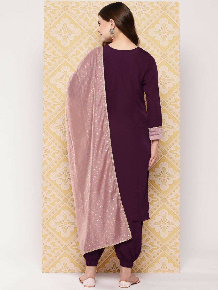 Ahalyaa Women's Traditional wear Kurta Set - Burgundy | Swadesiicart