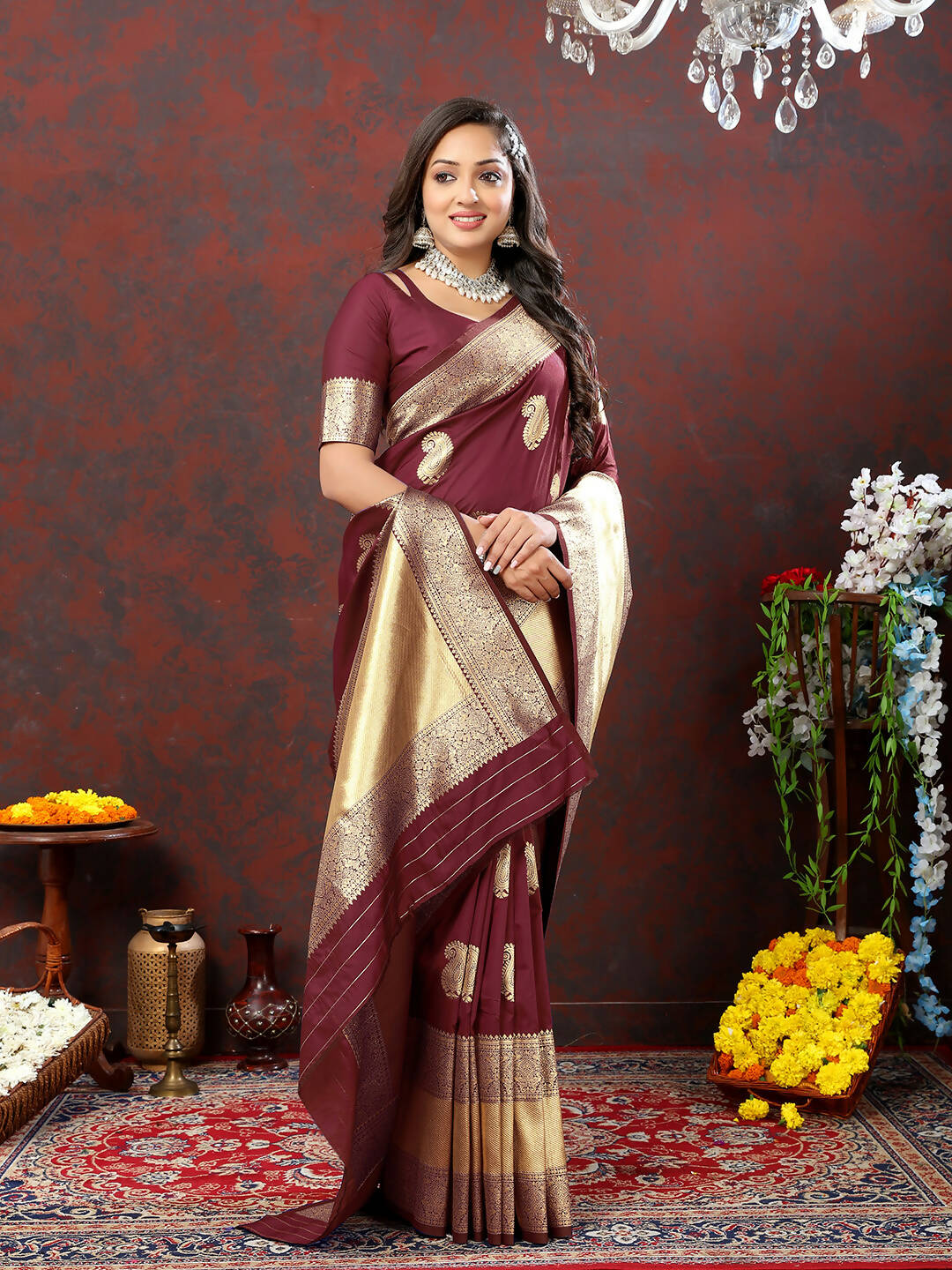 Lorenvalley Fashion Maroon Soft Silk Woven Design Gold Zari Weaving Saree - Swadesiicart