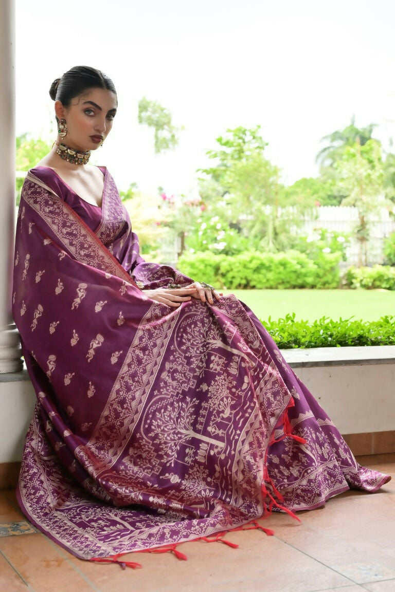 Vishnu Weaves Women's Wine Handloom Raw Silk Thread Weaving Saree with Blouse - Swadesiicart