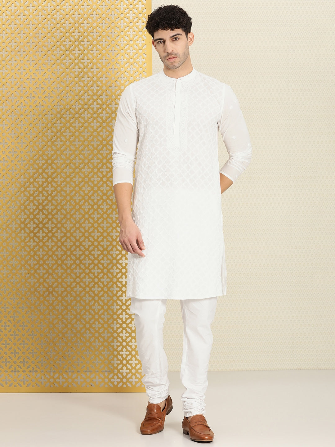 House of Pataudi Men Chikankari Embroidered Pure cotton Jashn Kurta with Churidar | Swadesiicart