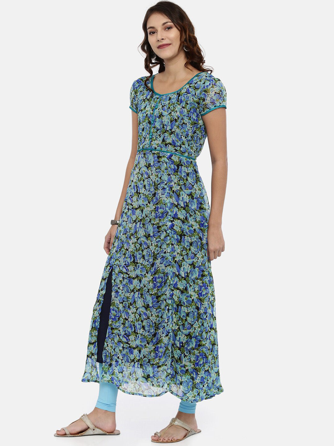 Souchii Women Printed Floral Round Neck Kurta - Swadesiicart