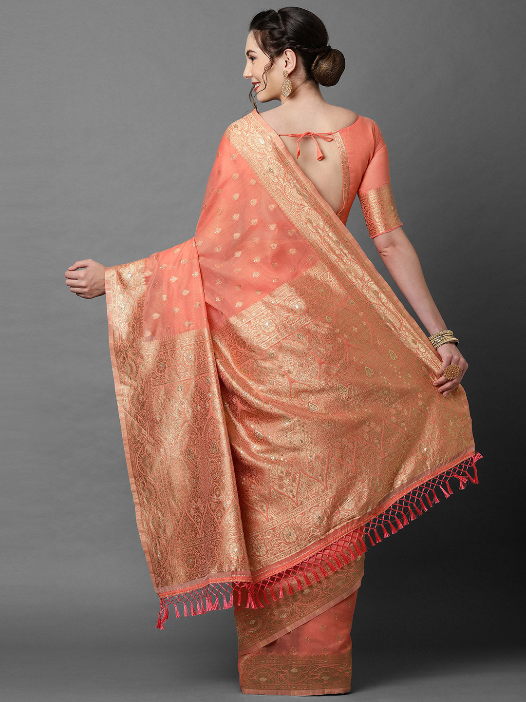 Mitera Peach-Coloured & Gold Floral Woven Design Silk Blend Banarasi Saree | Swadesiicart