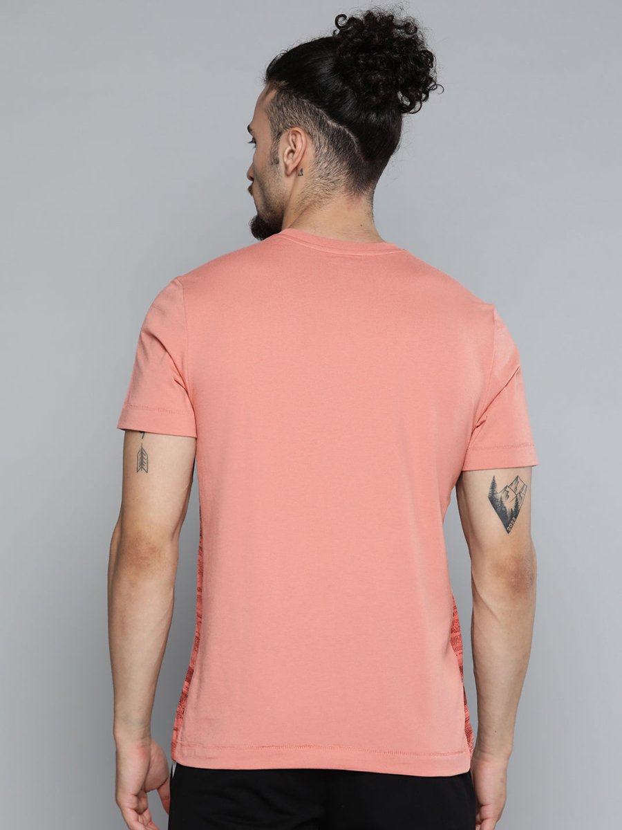 Alcis Men Dusty Pink Solid Slim Fit Gym T-shirt | Swadesiicart