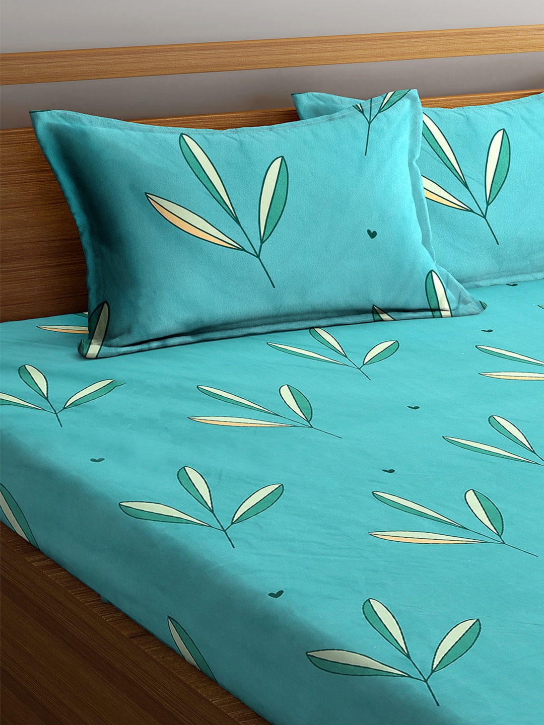 Home Sizzler Turquoise Blue & White Floral 144 TC Polyester 1 Queen Bedsheet with 2 Pillow Covers - Swadesiicart