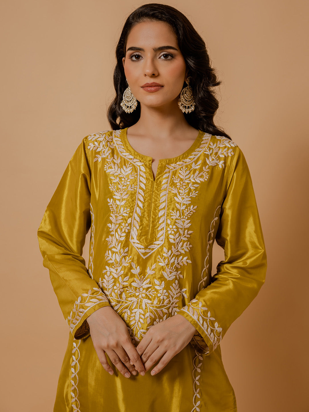 HOUSE OF KARI Floral Embroidered Silk Chikankari Kurta | Swadesiicart