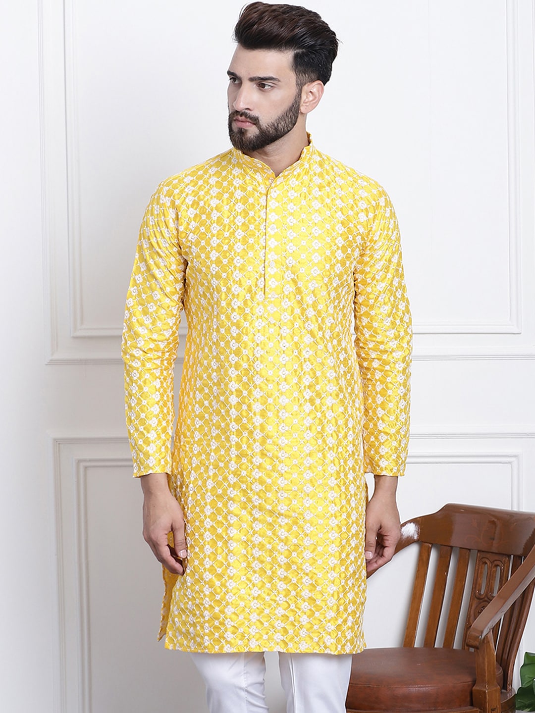 Sojanya Men Yellow & White Ethnic Motifs Embroidered Straight Kurta | Swadesiicart