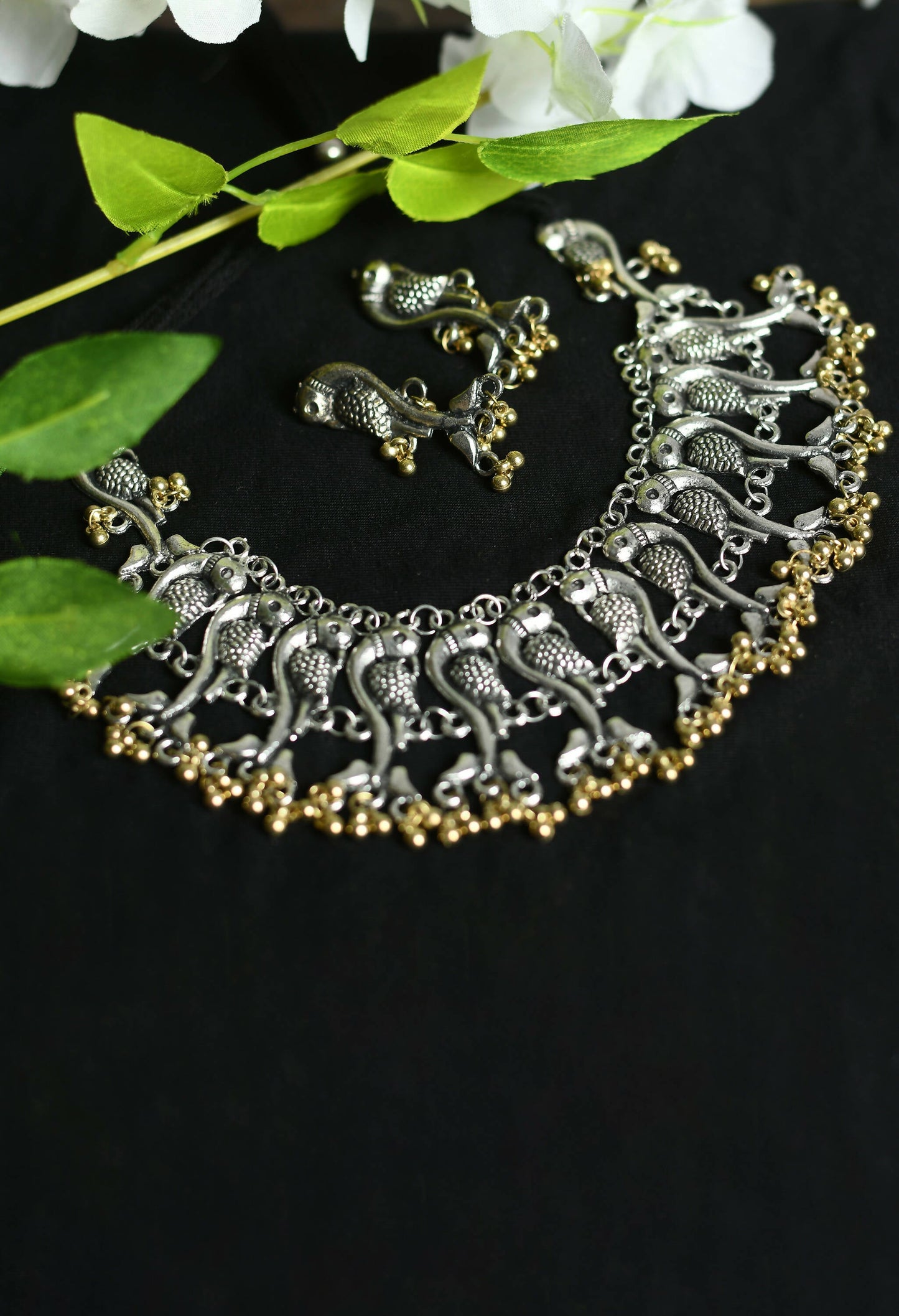 Mominos Fashion Johar Kamal Oxidised Silver-Plated Brass Finish Peacock Choker For Women (Silver/Golden) | Swadesiicart