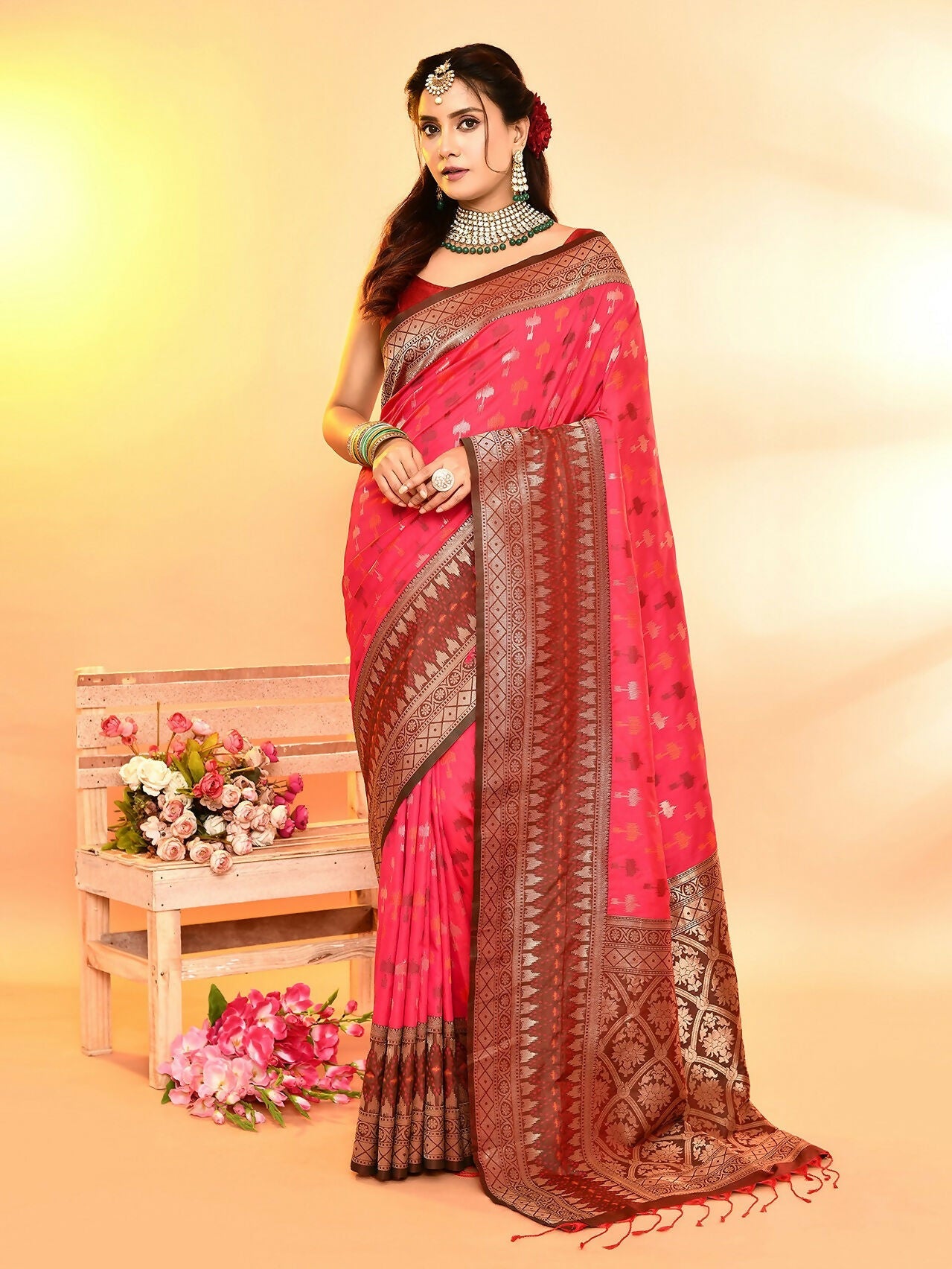 Joban Fashion Rani Pink & Bottle Green Plain With Weaving Border Banarasi Silk Sarees | Swadesiicart