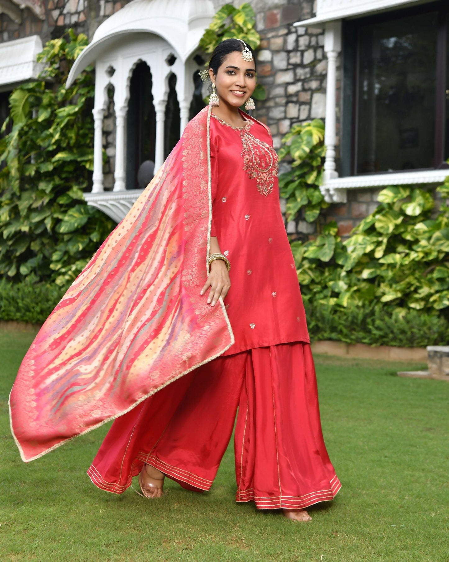 Vaasva Women's Silk Red Emboidered Solid Kurta, Sharara & Dupatta Set | Swadesiicart