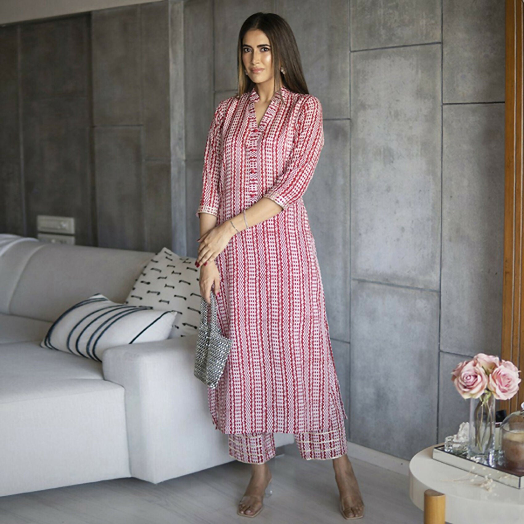 Jyoti Fashion Women's Pink Pure Muslin Heavy Digital Printed Kurta Pant Set | Swadesiicart