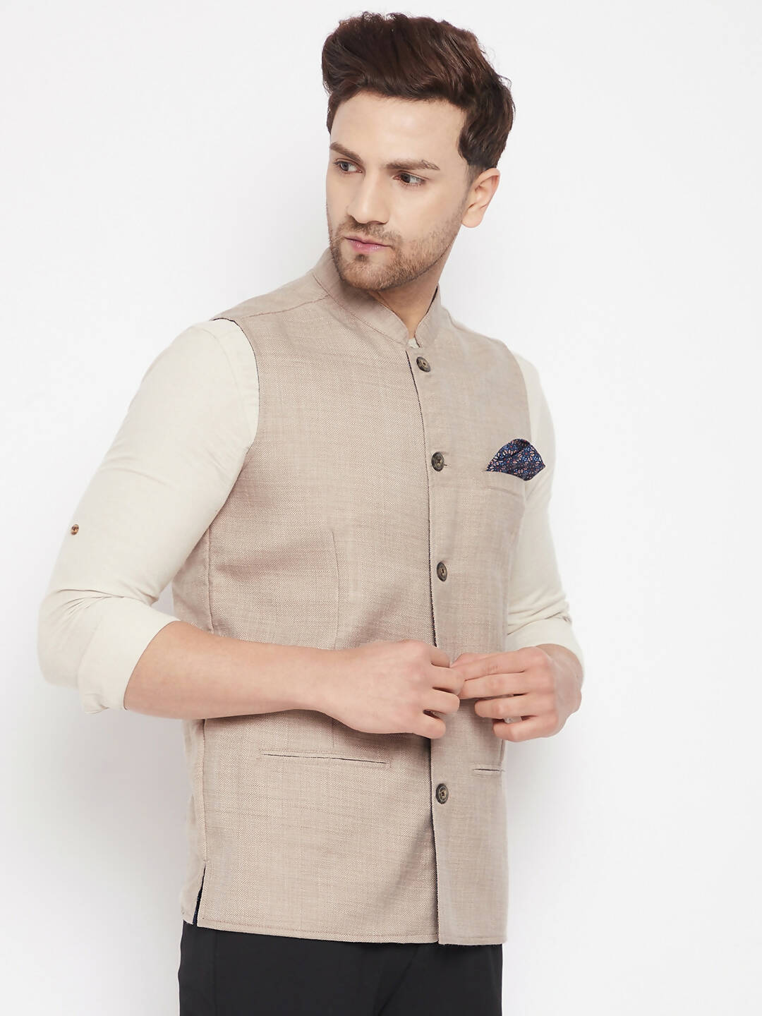 Even Apparels Cream Linen Men's Nehru Jacket-Contrast Lining-Inbuilt Pocket Square | Swadesiicart