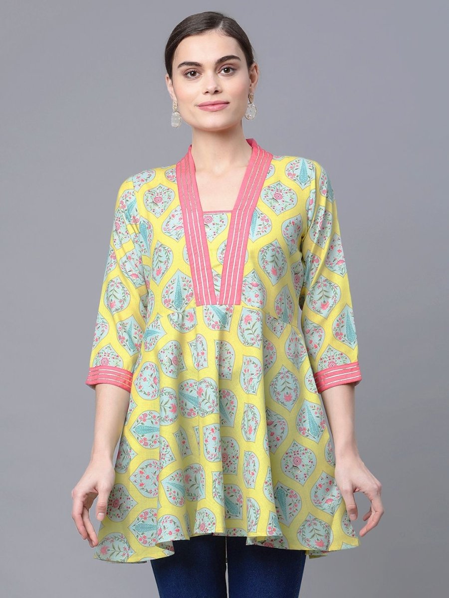 Ahalyaa Women Cotton Blend Lemon Yellow Digital Printed Tunic | Swadesiicart