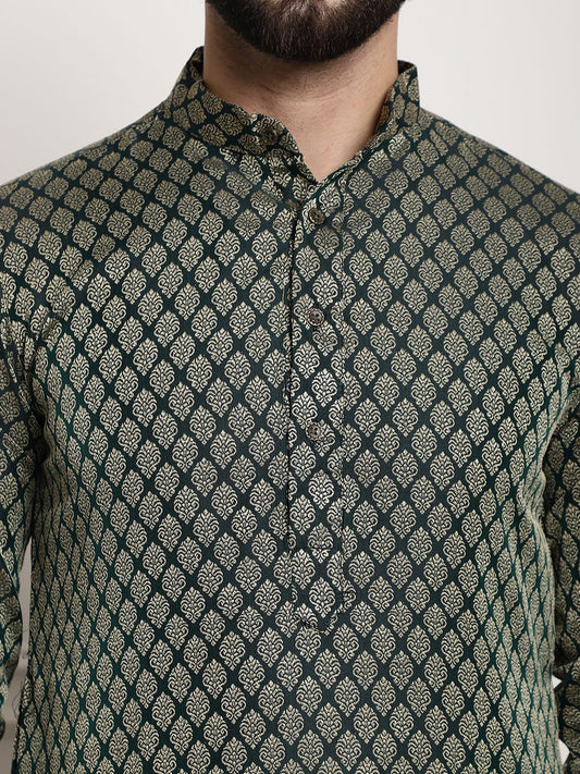 Sojanya Men Green & Beige Jacquard Silk Kurta | Swadesiicart