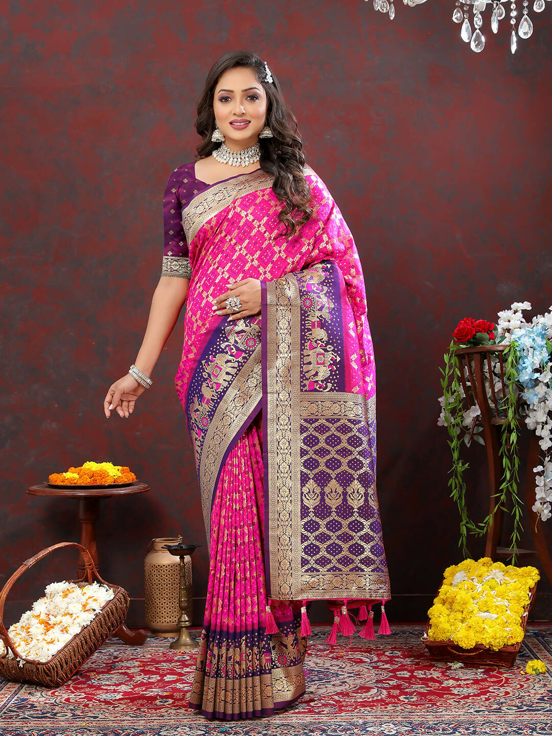 Lorenvalley Fashion Magenta & Wine Patola Silk Woven Design Meenakari Weaving Saree - Swadesiicart