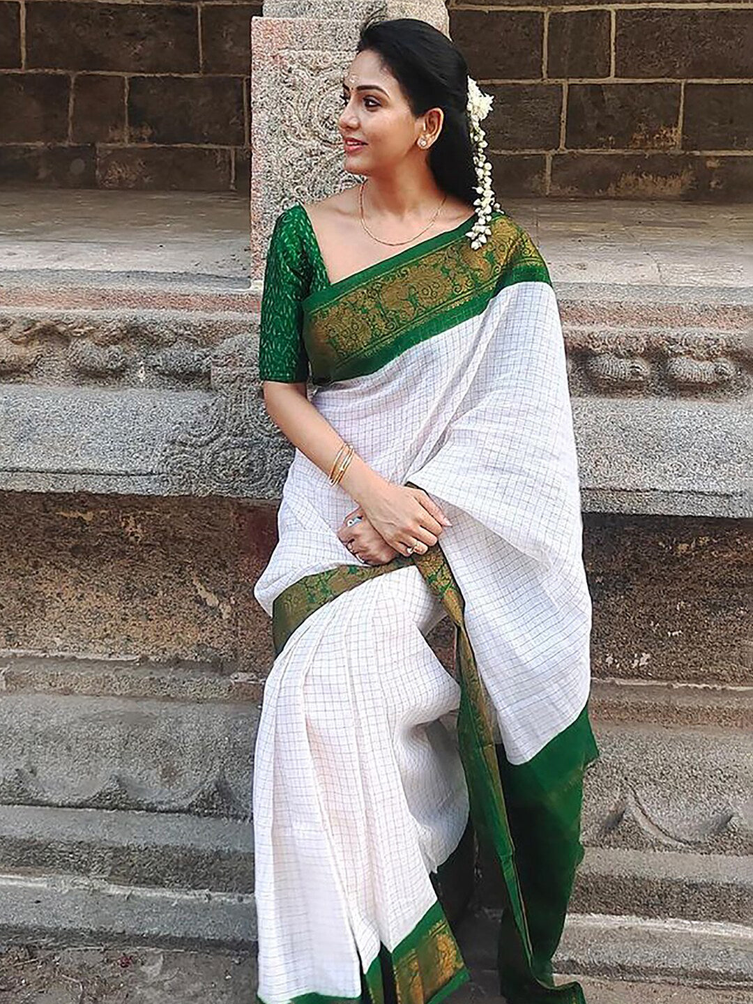 Kalini Checked Woven Design Banarasi Saree | Swadesiicart