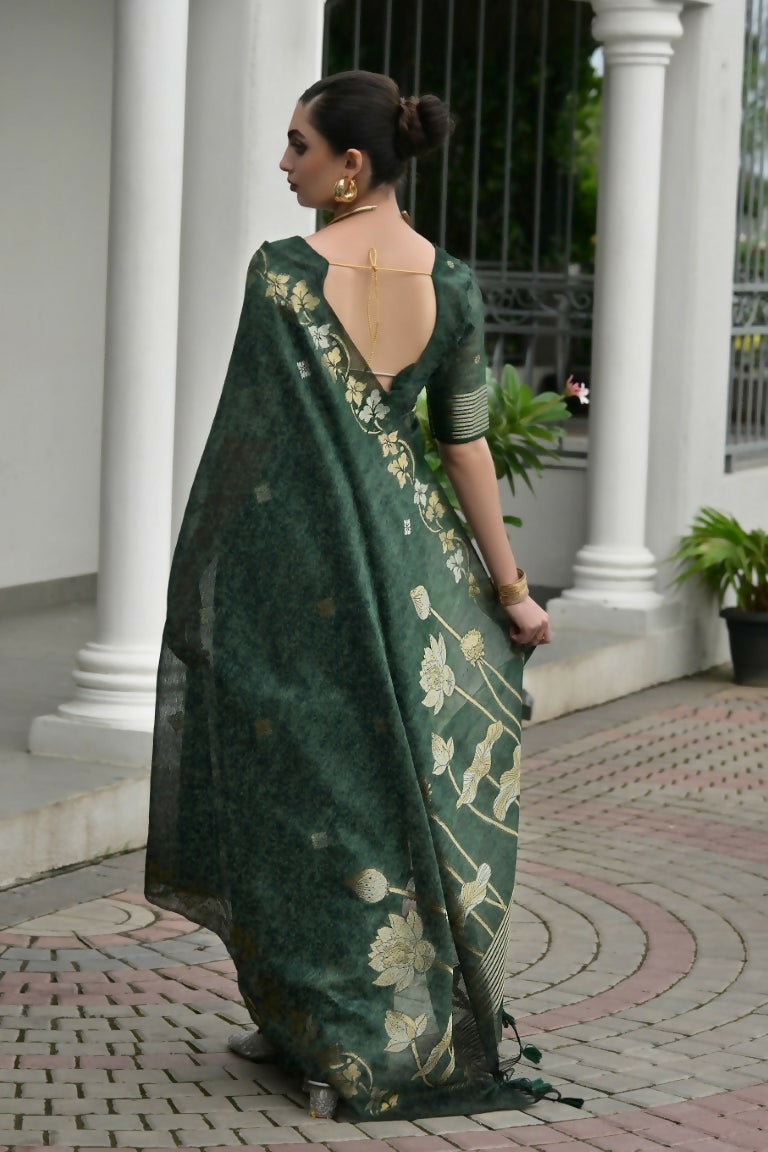 Vishnu Weaves Women's Green Linen Silk Zari Weaving Saree with Blouse - Swadesiicart